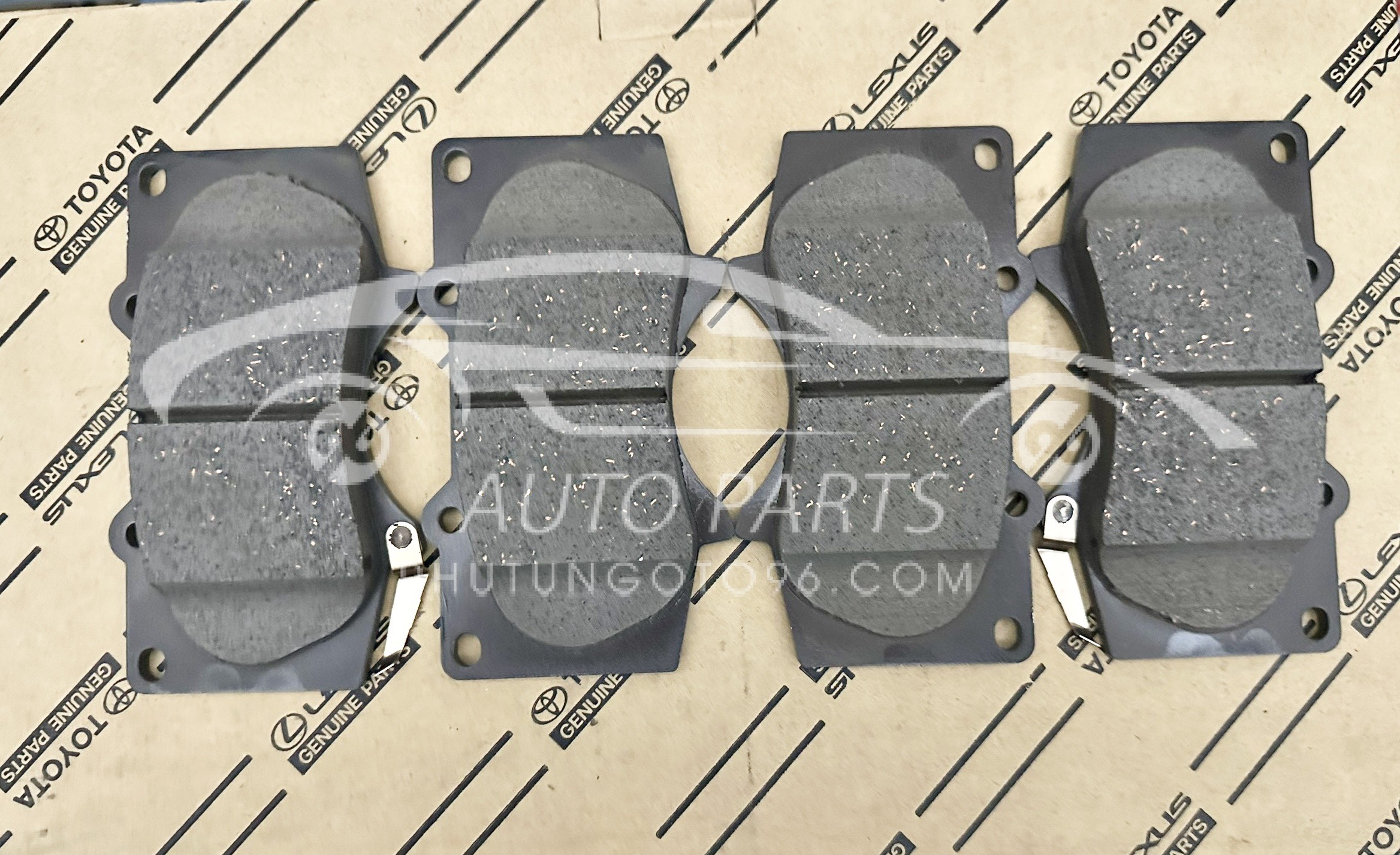 04465-YZZQ7 Má phanh trước Fortuner, Prado 2002-2012, Hilux 2015-2019, GX470