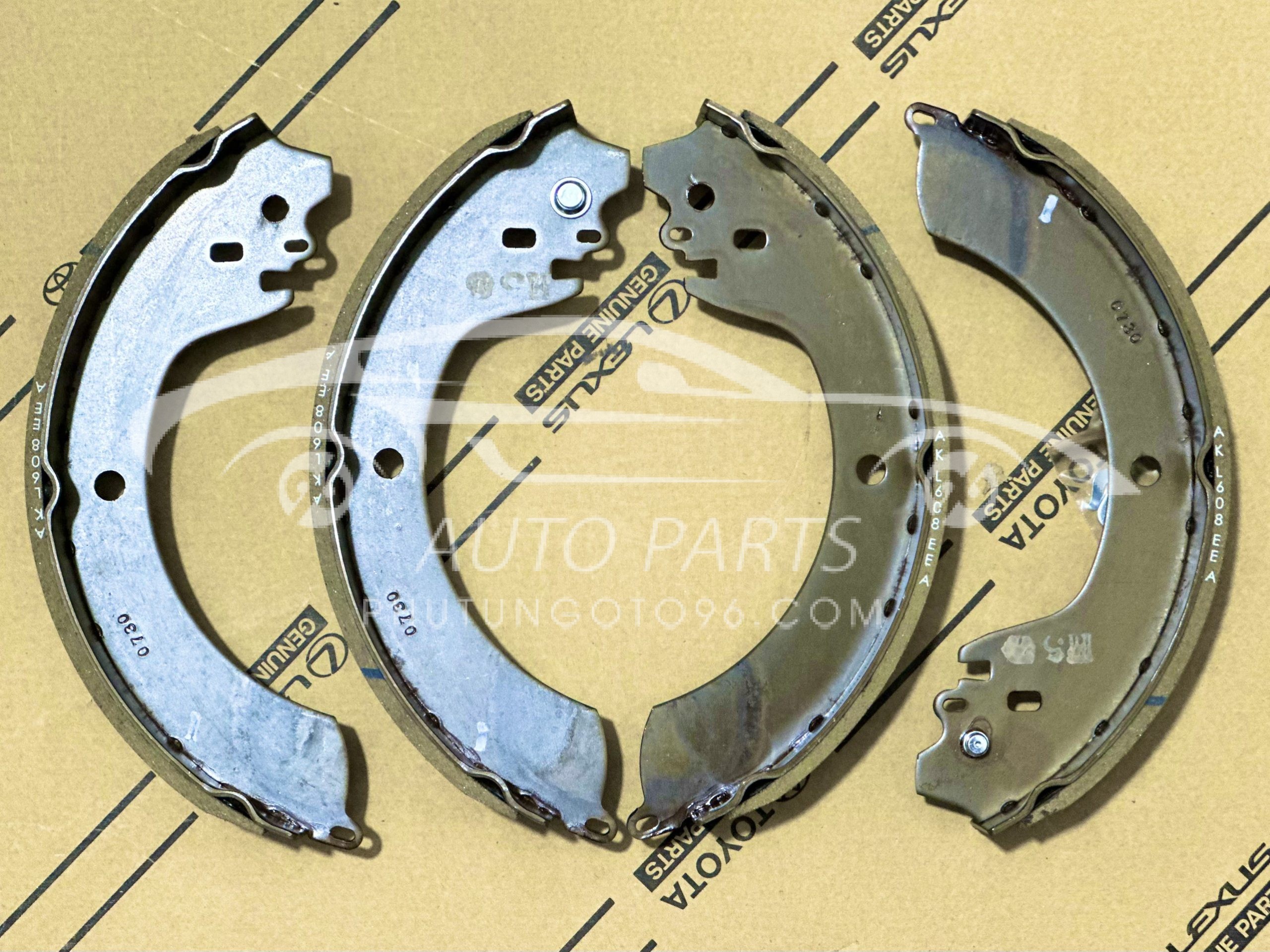 04495-BZ160 Guốc phanh sau Rush