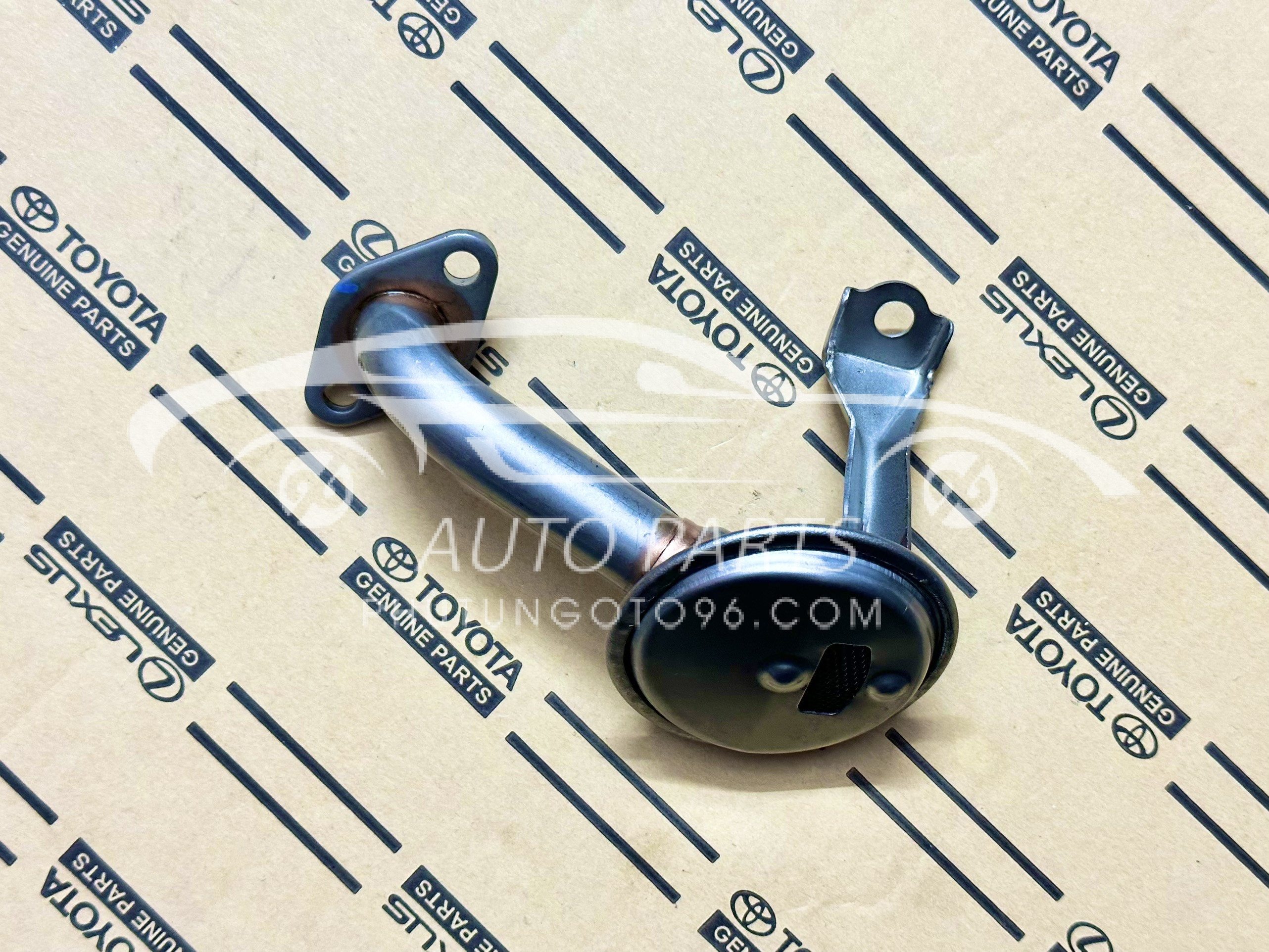 15104-0M030 Phễu bơm dầu động cơ Vios