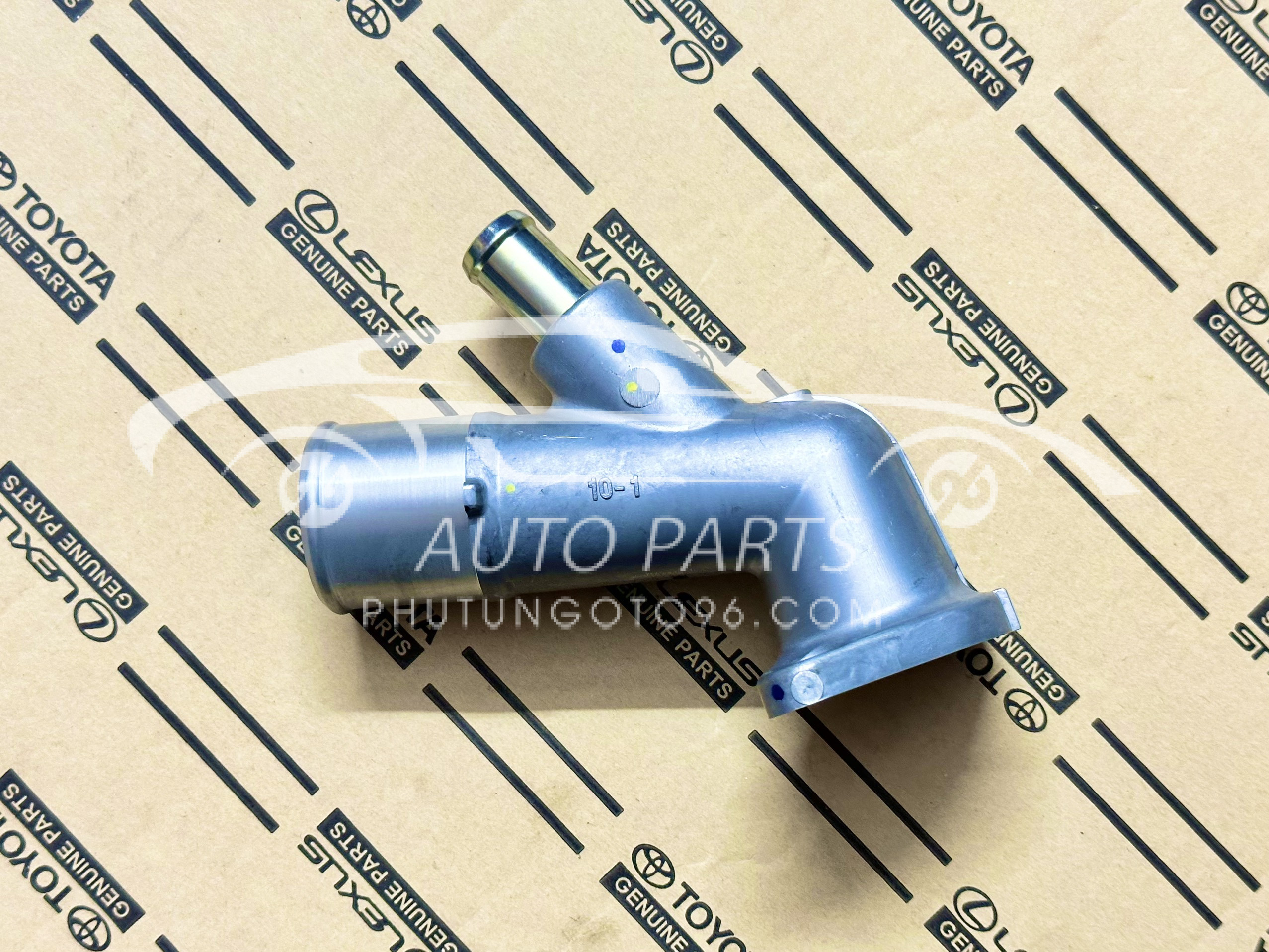 16331-0L040 Vỏ van hằng nhiệt Fortuner