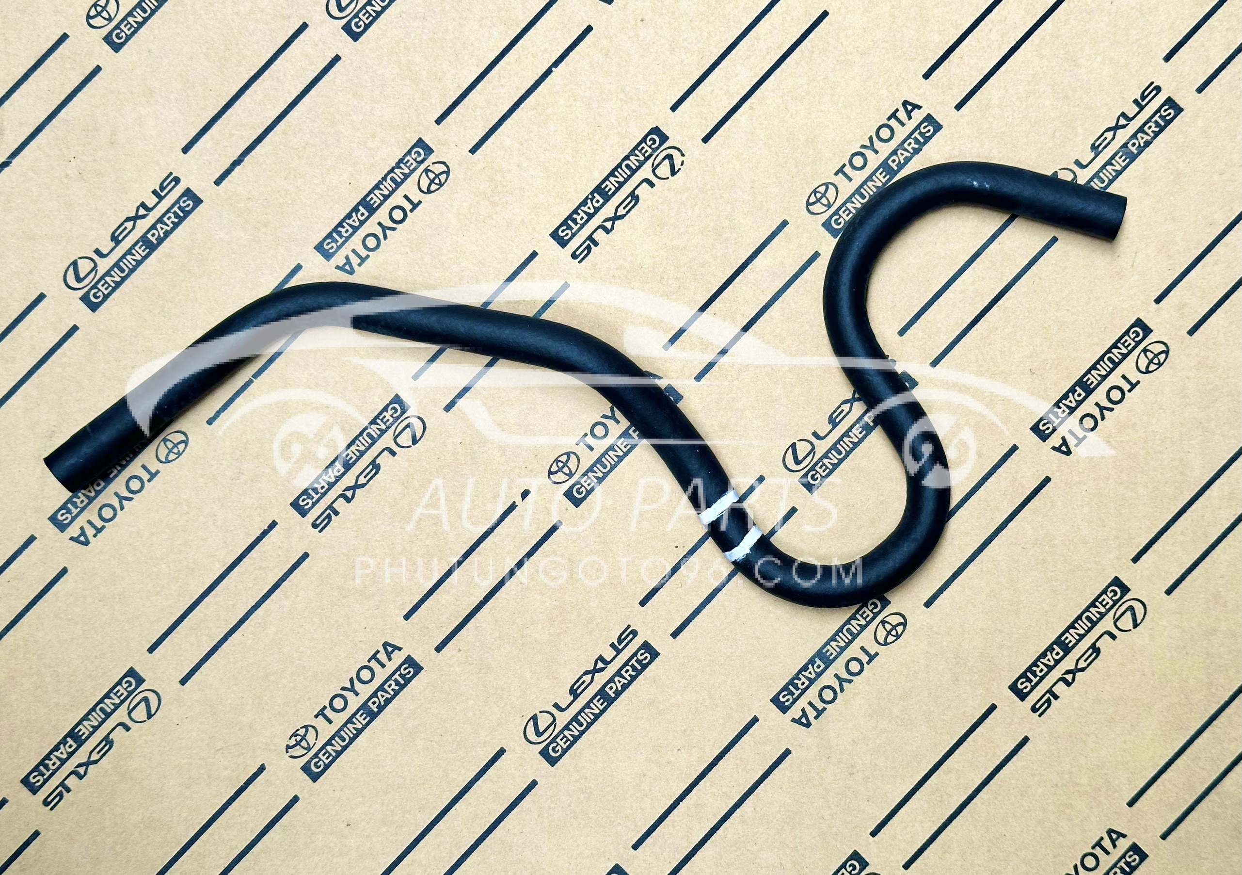 23273-0C061 Ống dẫn nhiên liệu từ van điều áp đến giàn sáo Innova, Hilux, Fortuner 2013