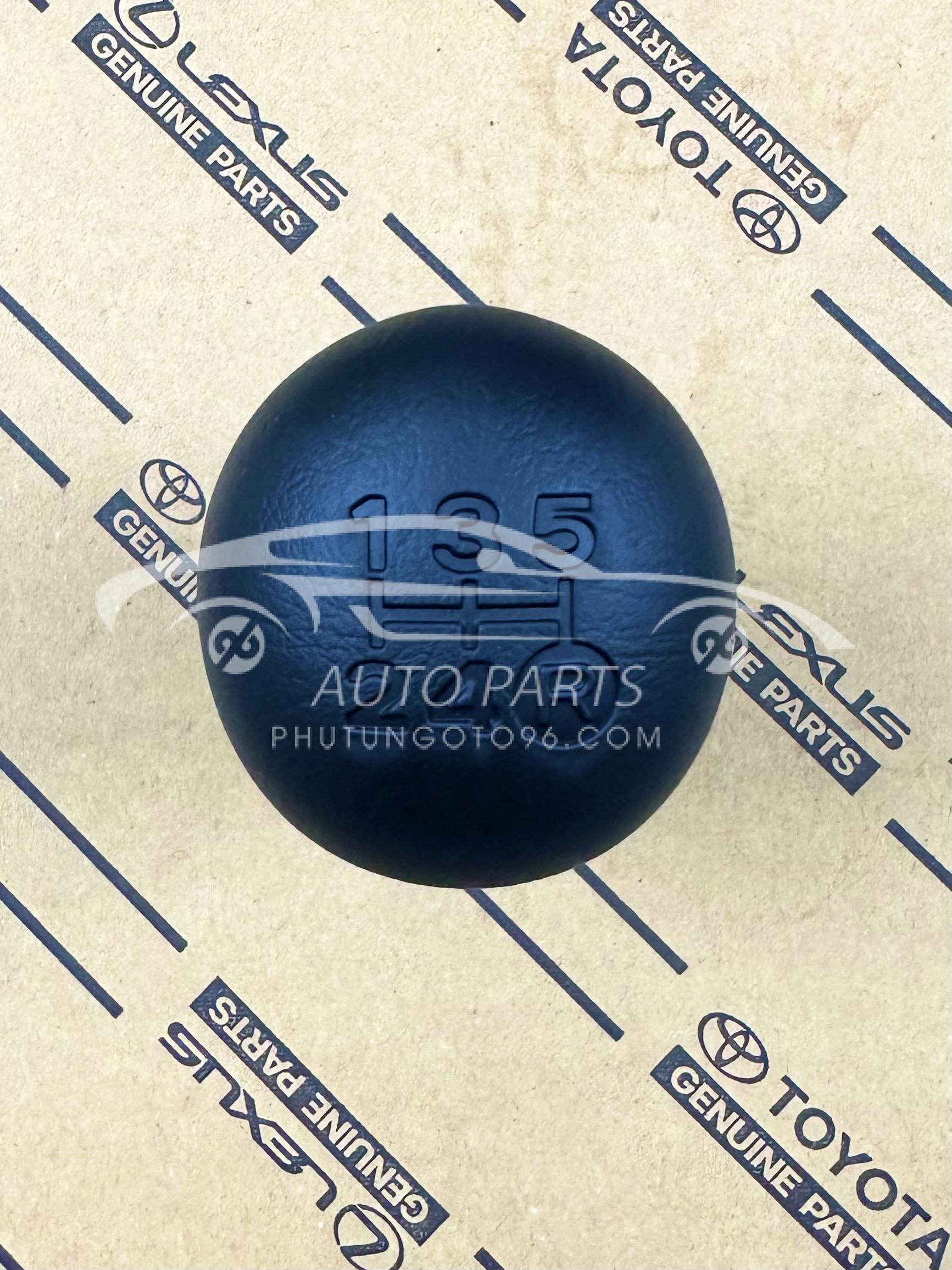 33504-0D050-C0 Quả đấm đi số Innova - Hilux - Vios MT