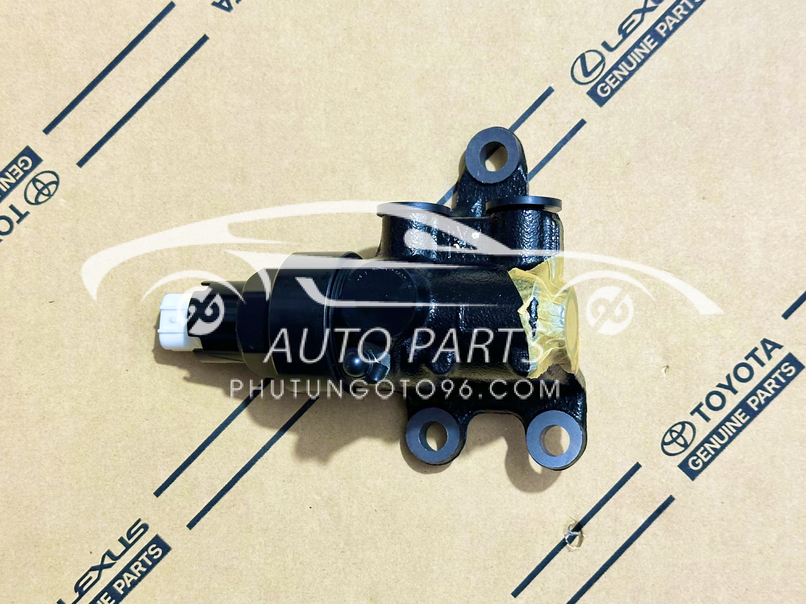 48020-60010 Bầu chia áp Lexus 570