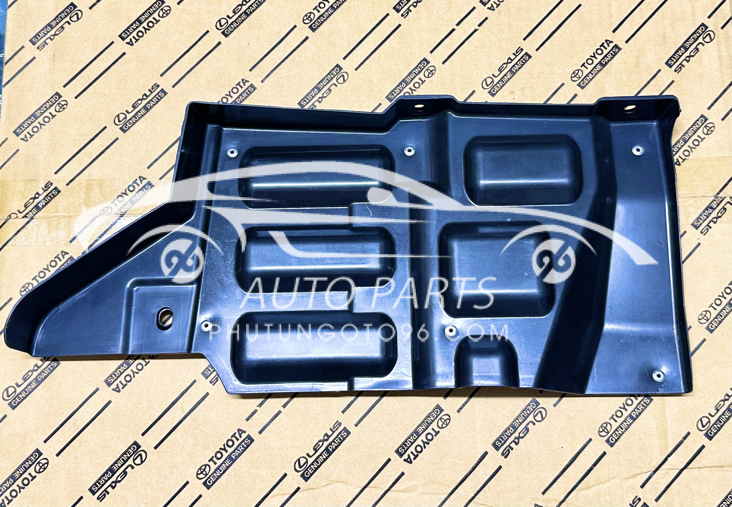 51409-BZ010 Chắn bùn gầm máy Wigo LH