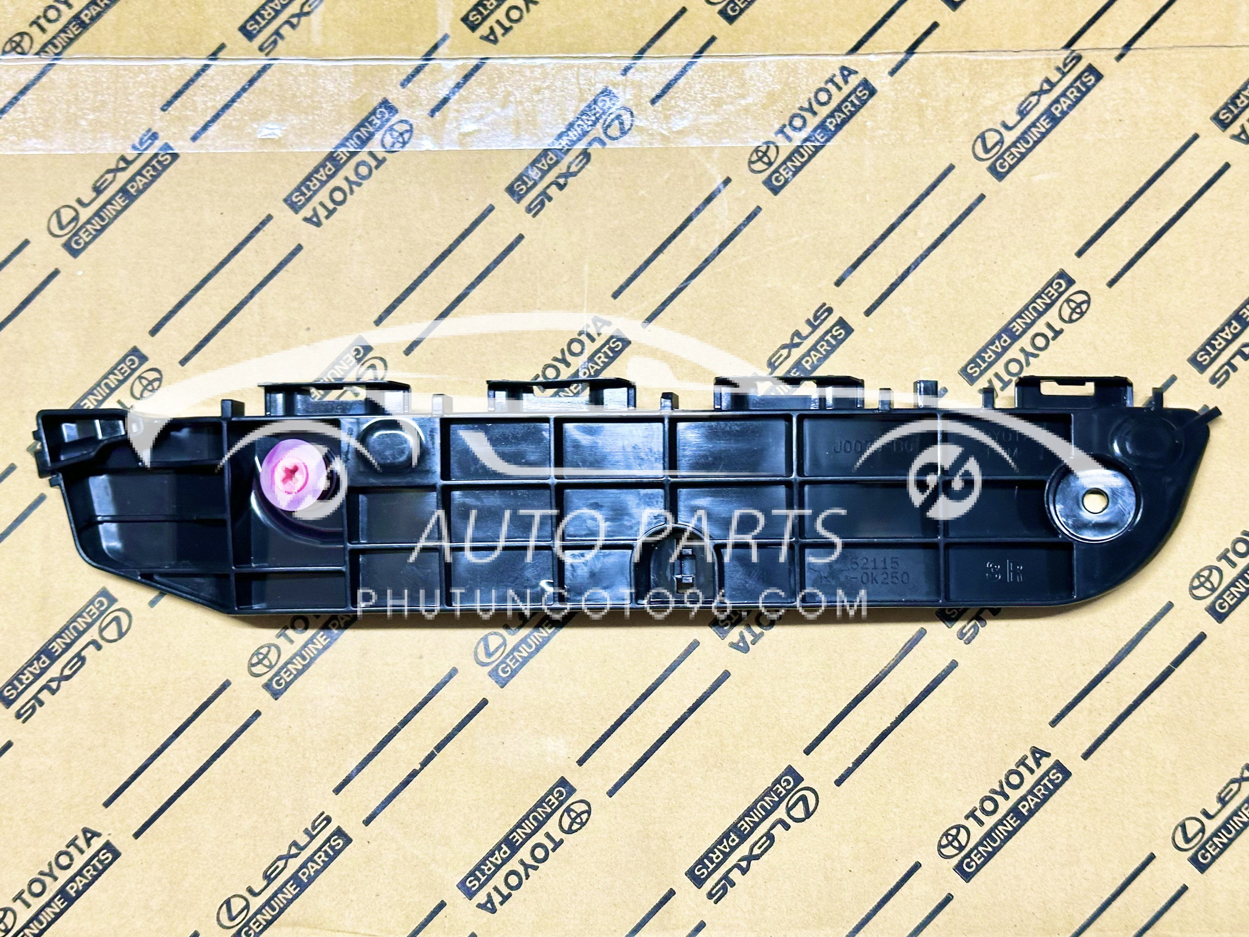 52115-0K250 Giá bắt ba đờ xốc trước Fortuner 2017-2021 RH