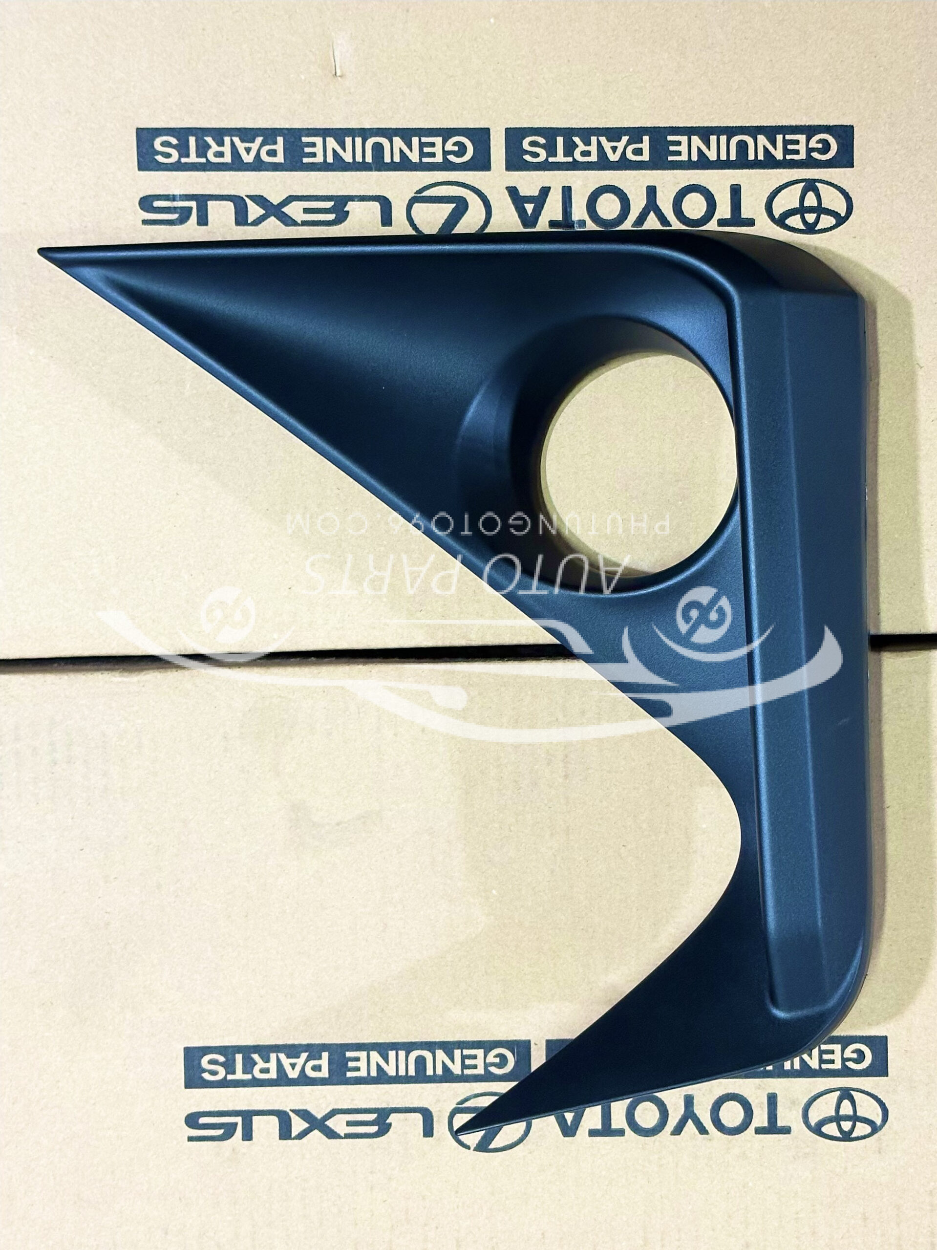 52713-BZ650 Ốp đèn gầm Avanza Premio LH