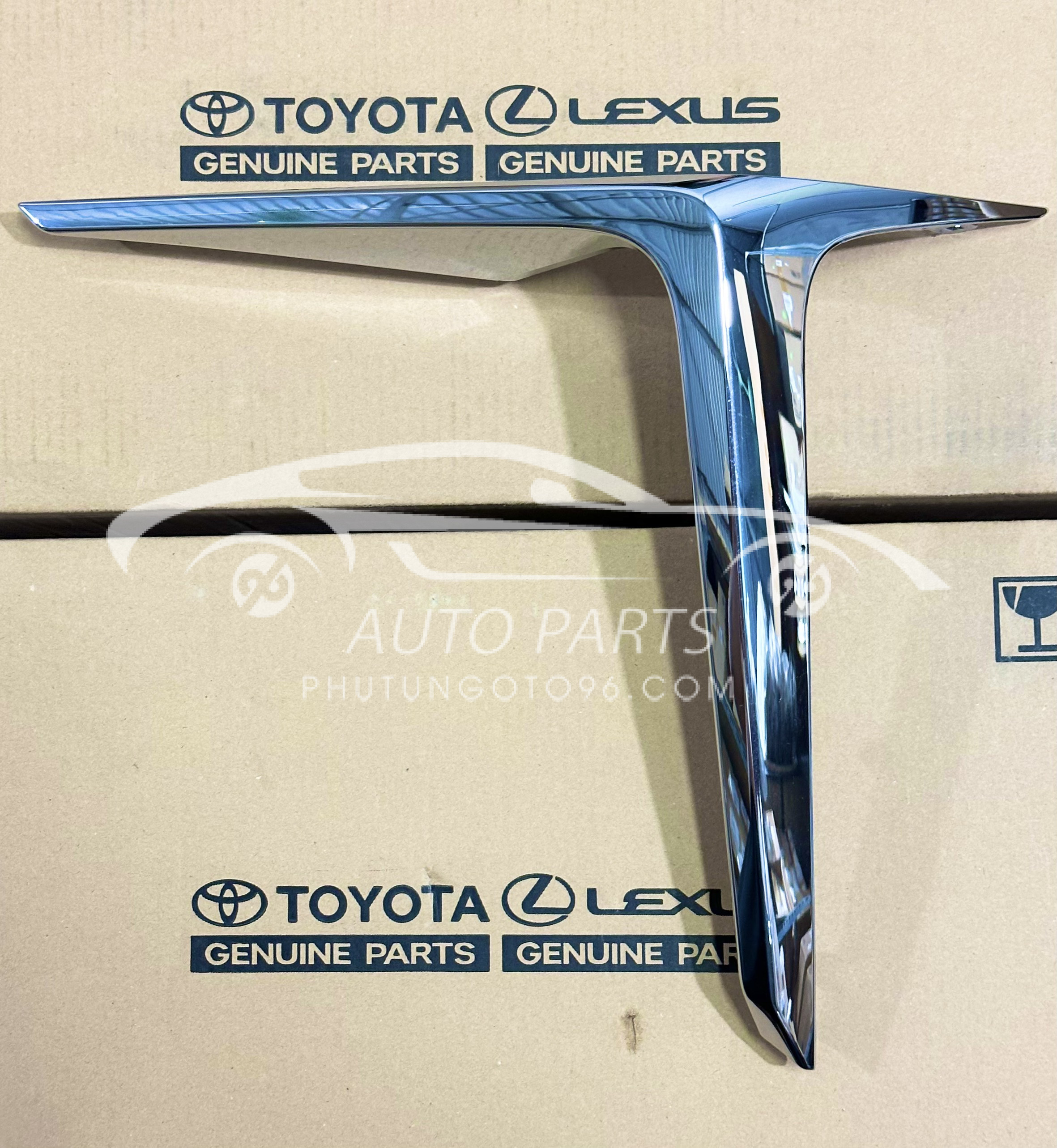 52722-BZ090 Nẹp mạ ba đờ xốc trước Veloz Cross LH