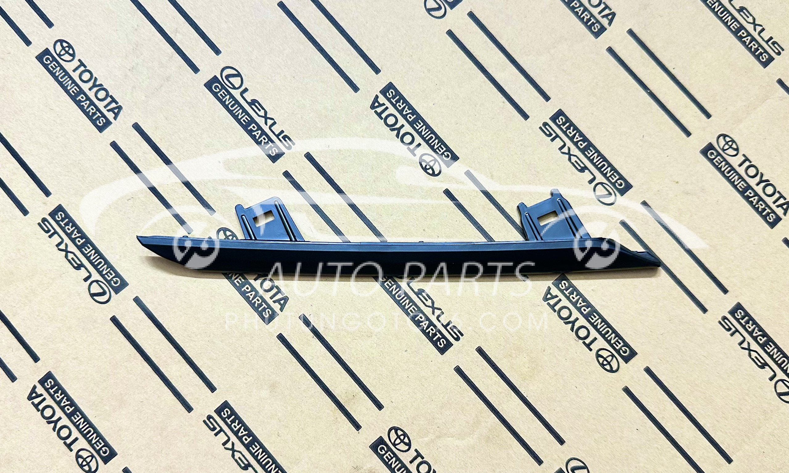 53124-0D390 Nẹp ca lăng Vios, Yaris 2018 LH