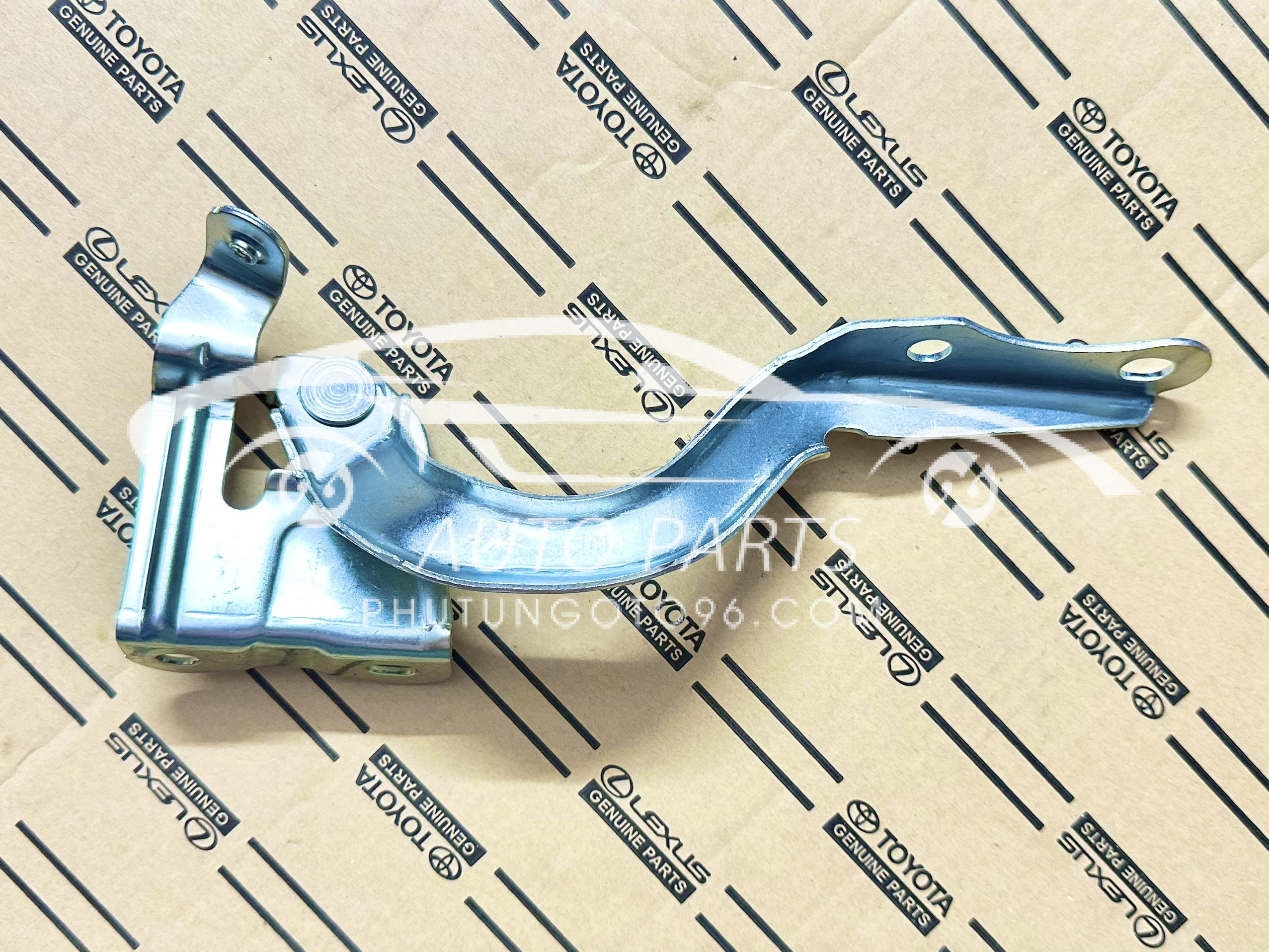 53420-0D460 Bản lề ca bô Yaris 2014-2017 LH