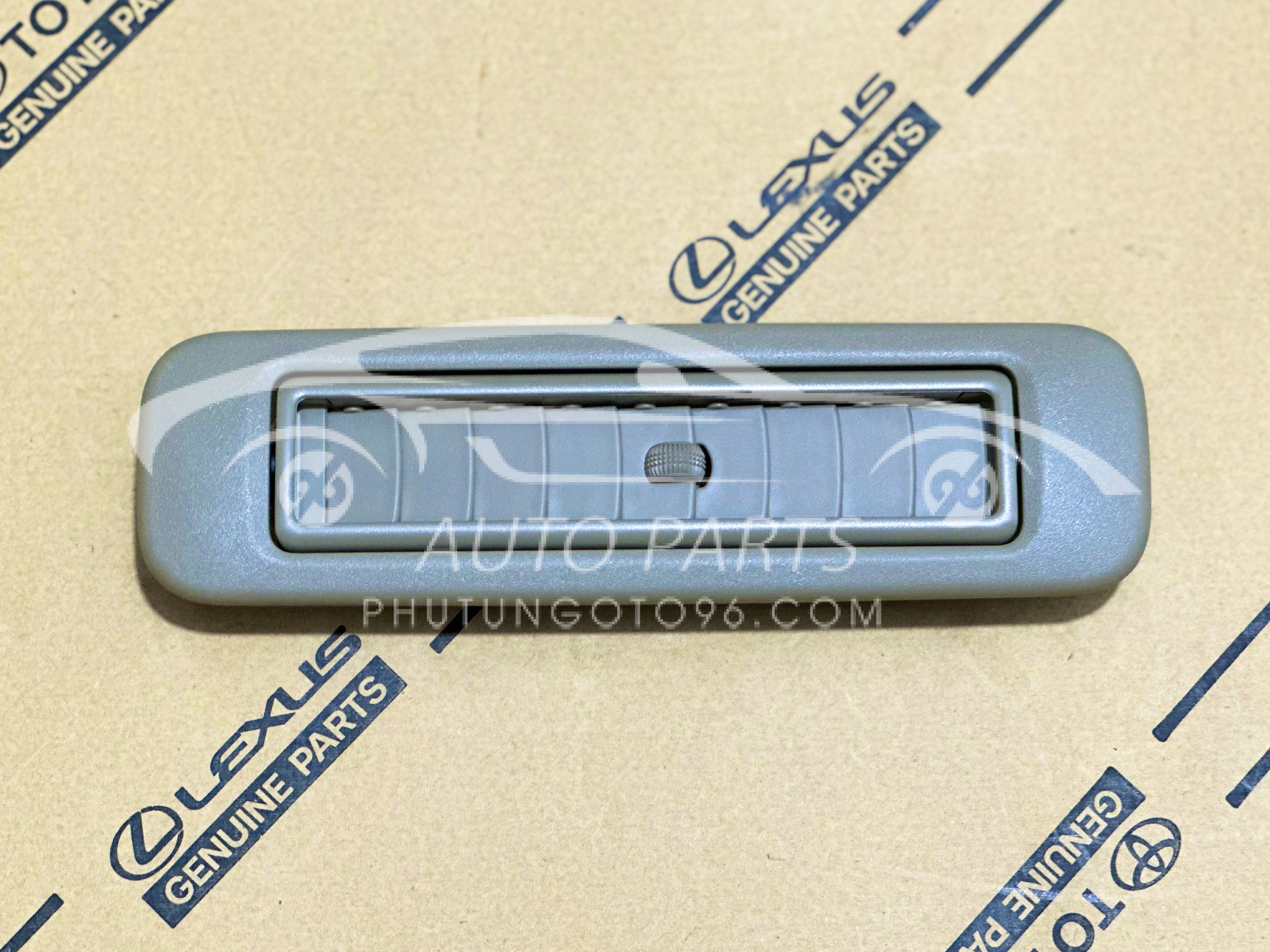 63610-0K030-E0 Cửa gió điều hòa trần xe Fortuner 2008-2016