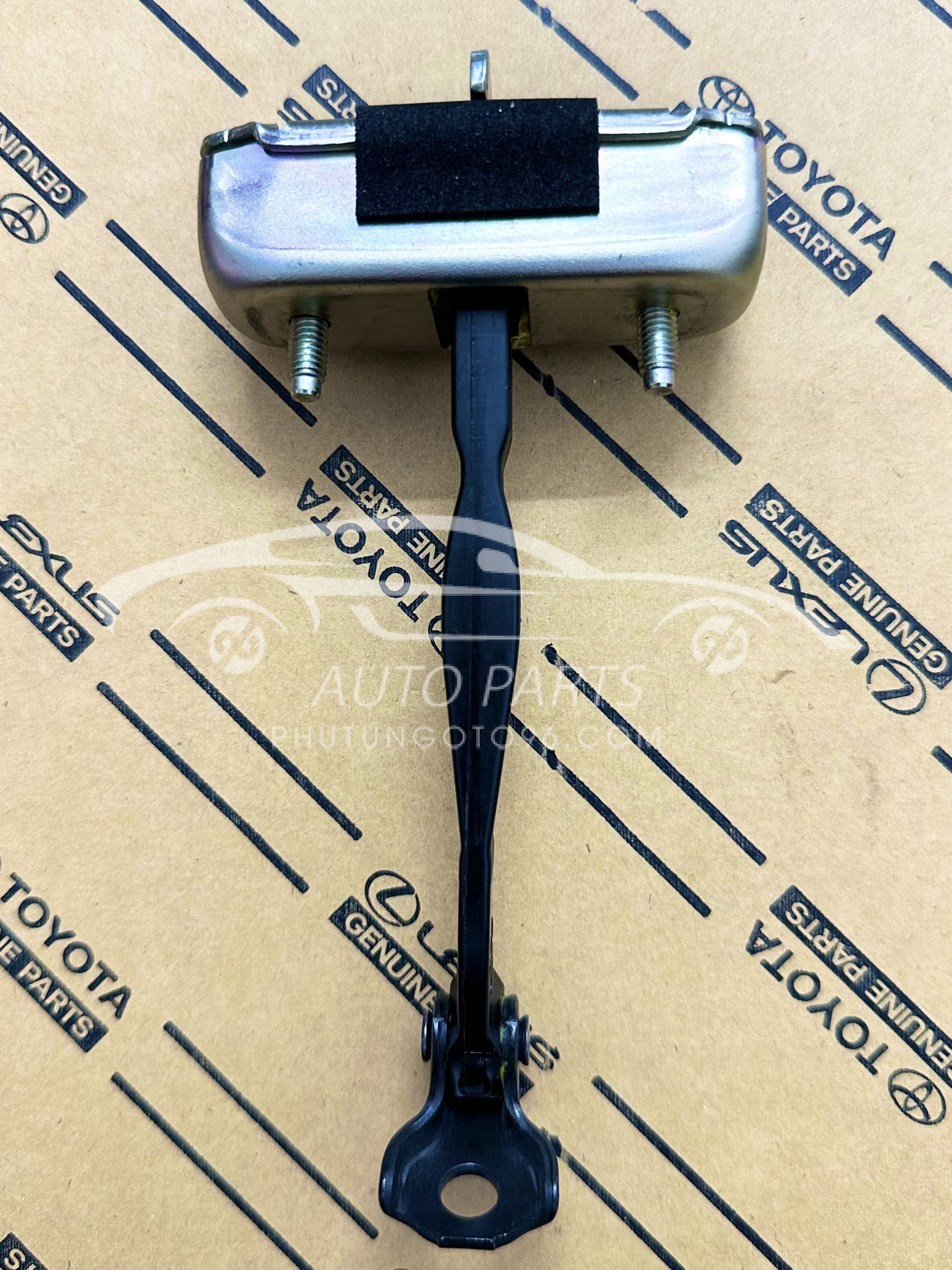 68630-06110 Hạn chế cửa sau Camry 2013-2018