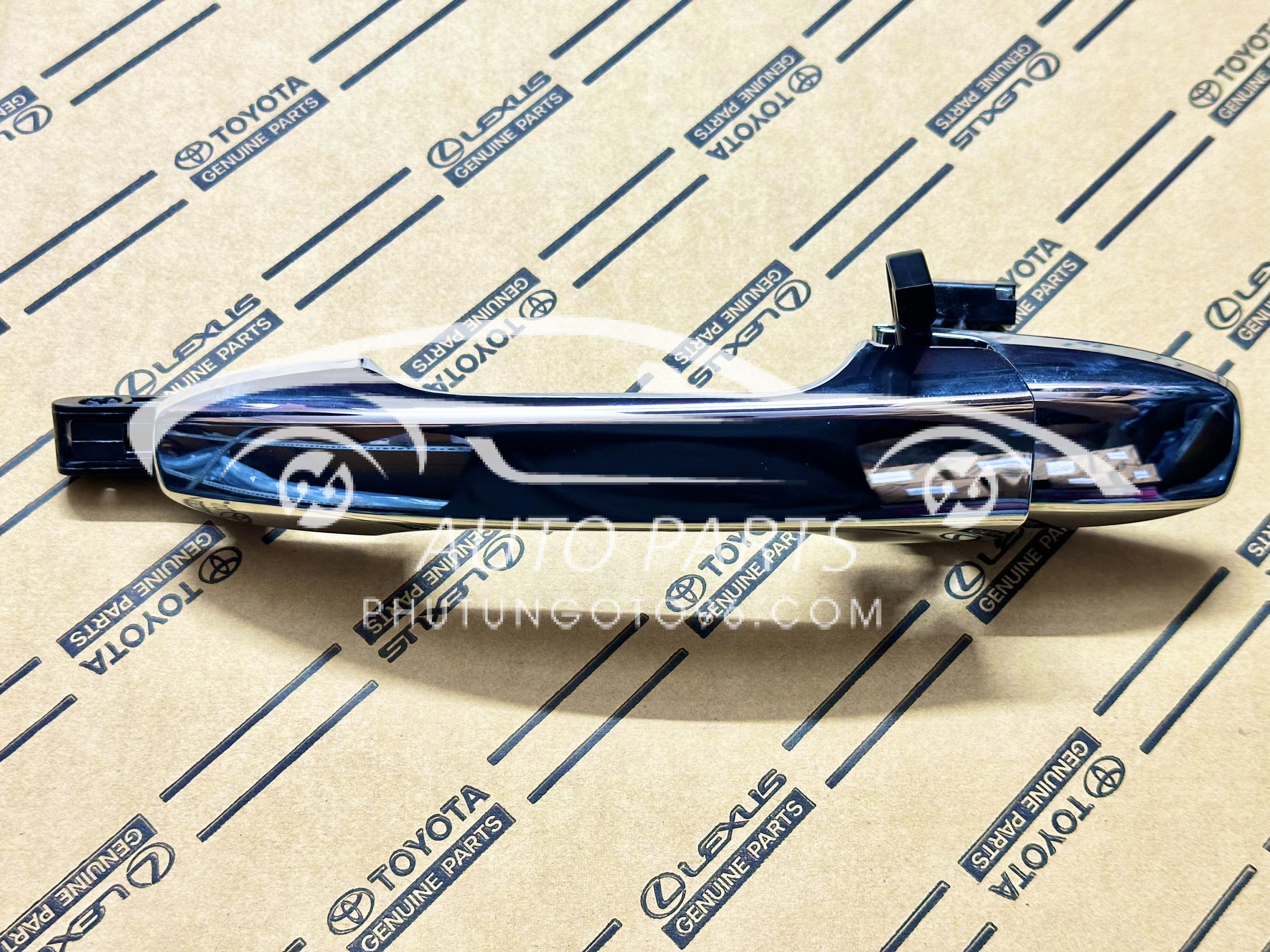 69220-BZ500 Tay mở cửa sau ngoài Raize 2022 LH