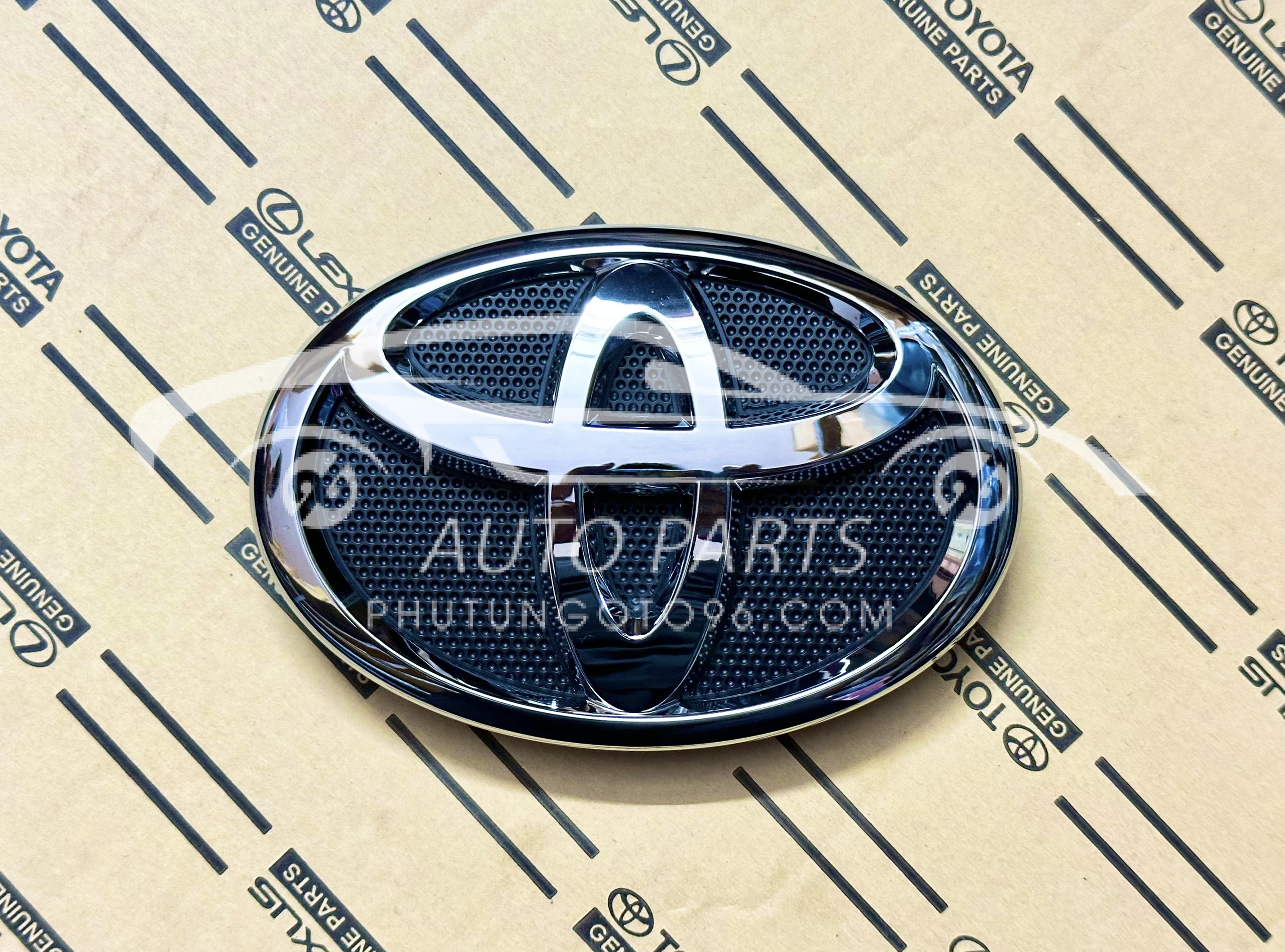 75311-33130 Logo Ca lăng Camry USA 2006-2009
