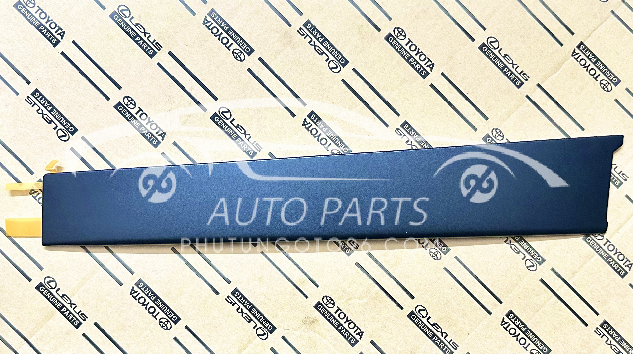 75761-0D020 Ốp cột cửa sau Vios, Yaris 2014 RH