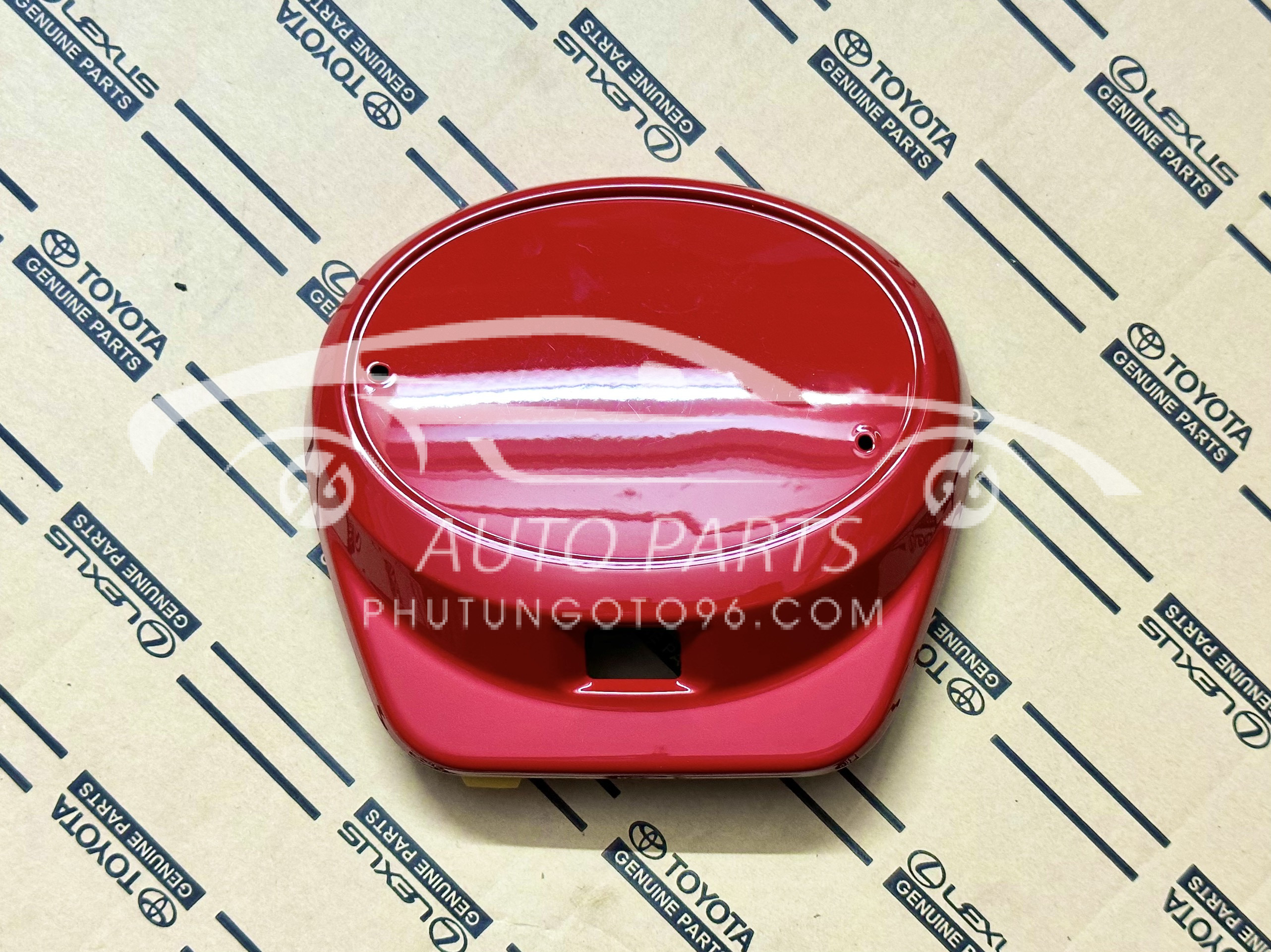 76801-BZ030-D0 Đế Logo cửa hậu Wigo 2020