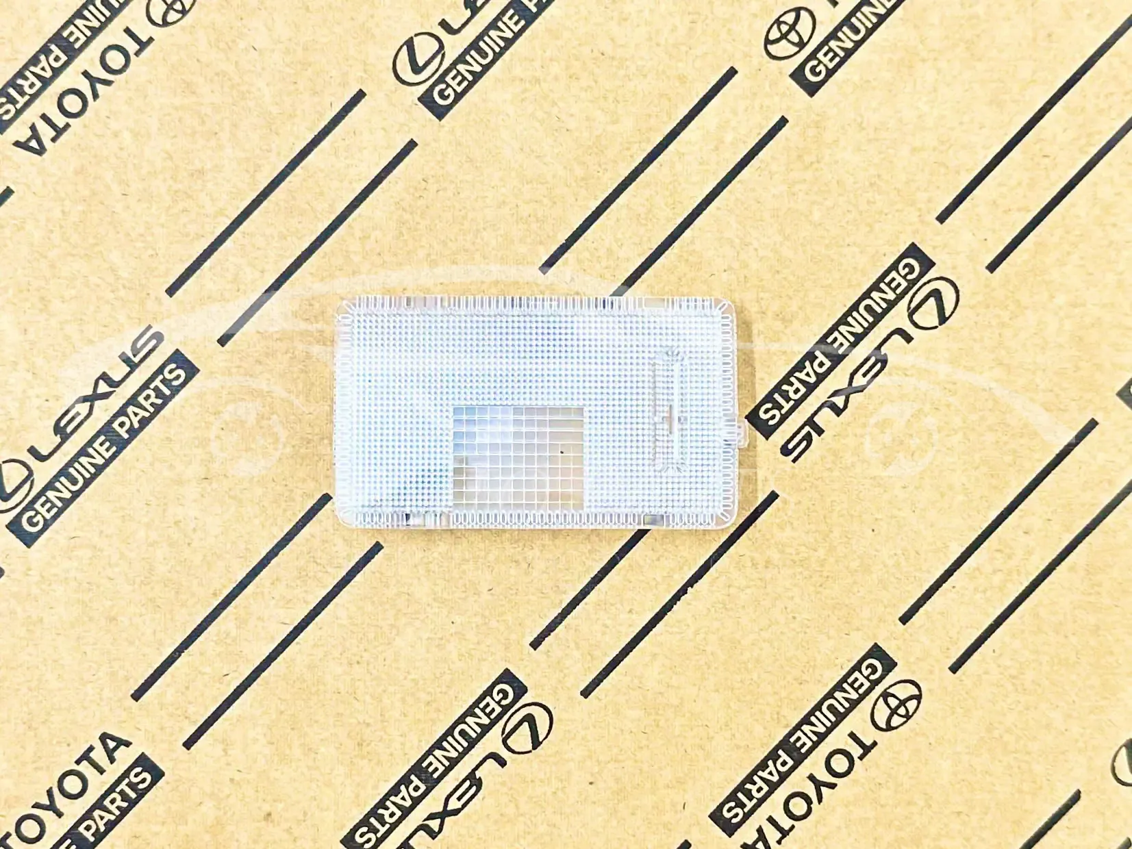 81265-0K020 Ốp đèn trần trước Innova, Fortuner , Hilux RH