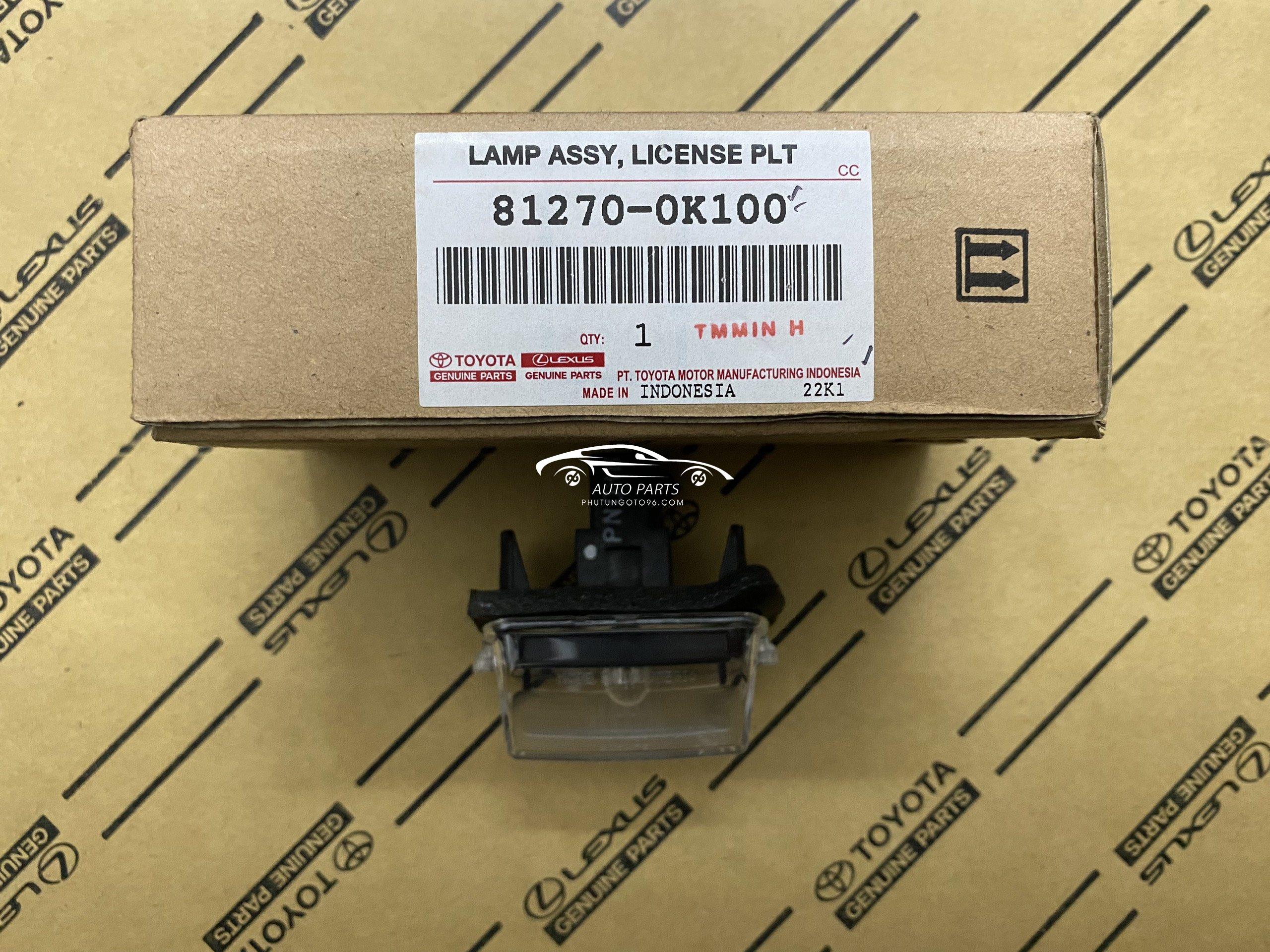 81270-0K100 Đèn soi biển số Fortuner 2017