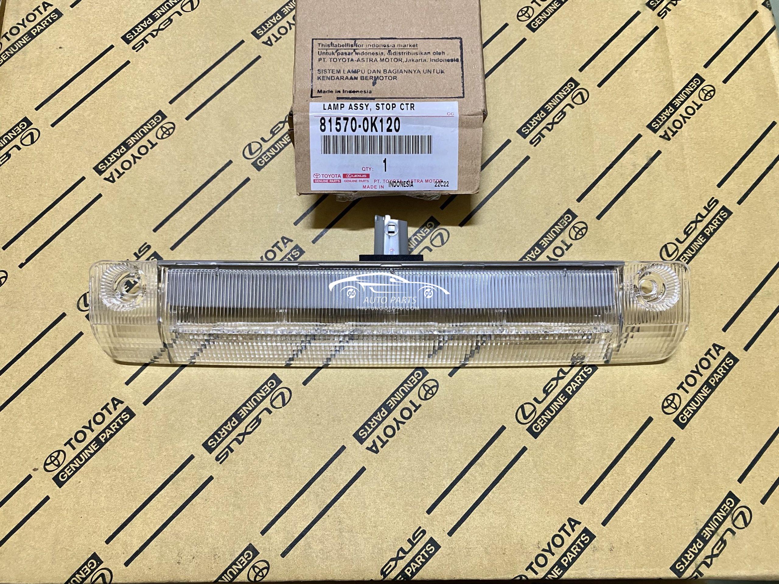 81570-0K120 Đèn phanh trên cửa hậu Fortuner 2017