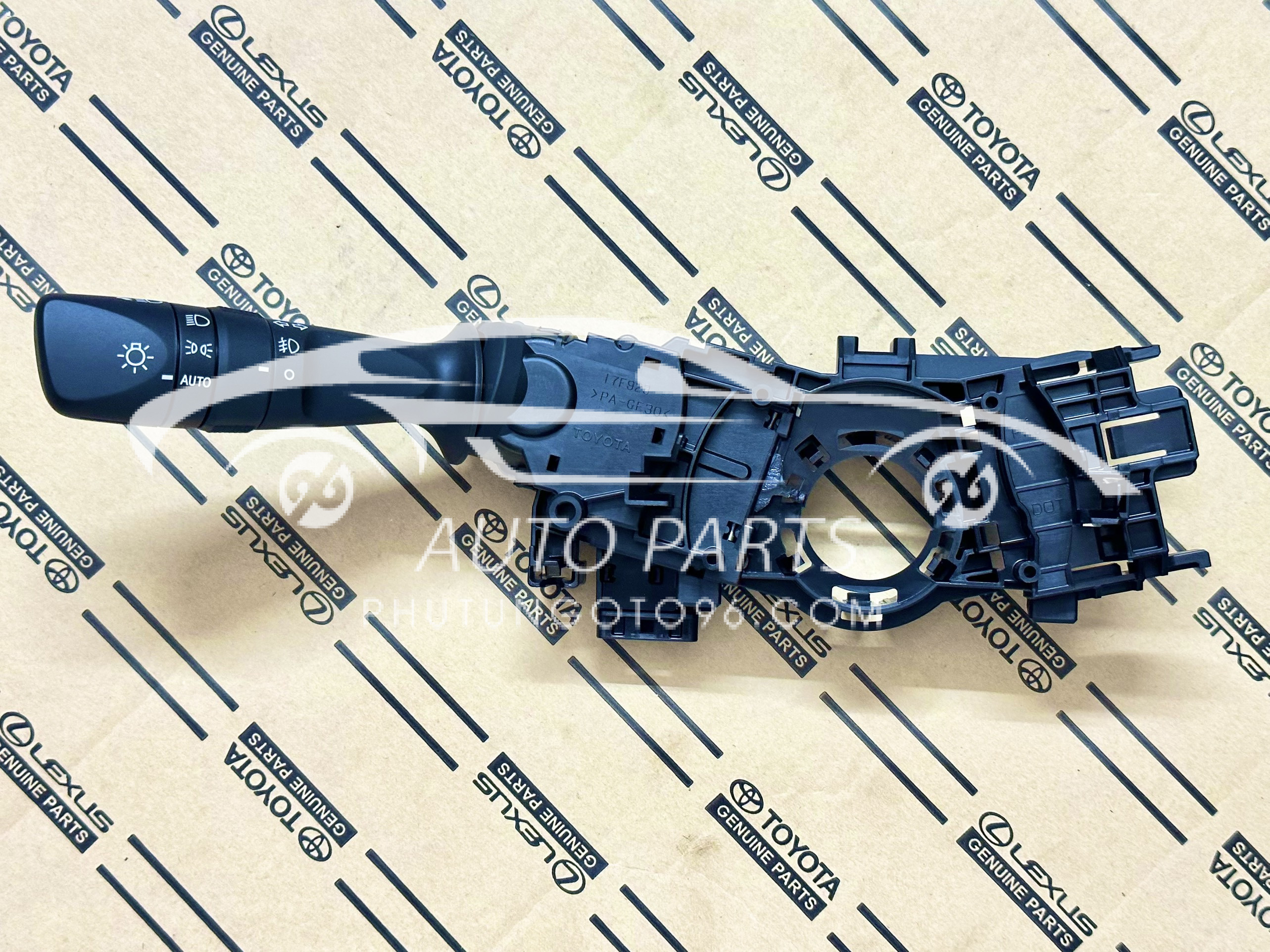 84140-0K700 Công tắc Pha Cos Innova 2021