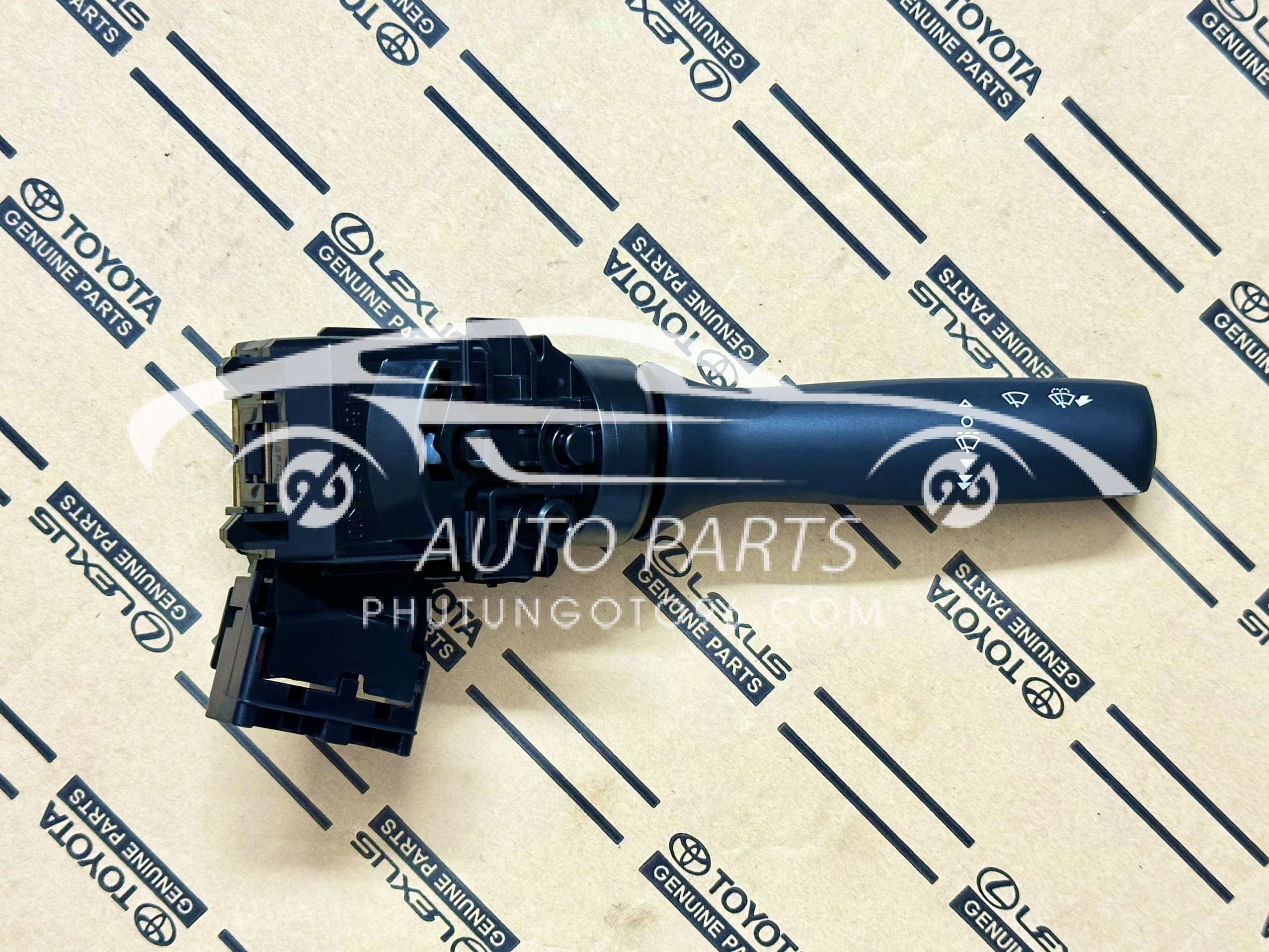 84652-0K071 Công tắc gạt mưa Innova 2012-2016