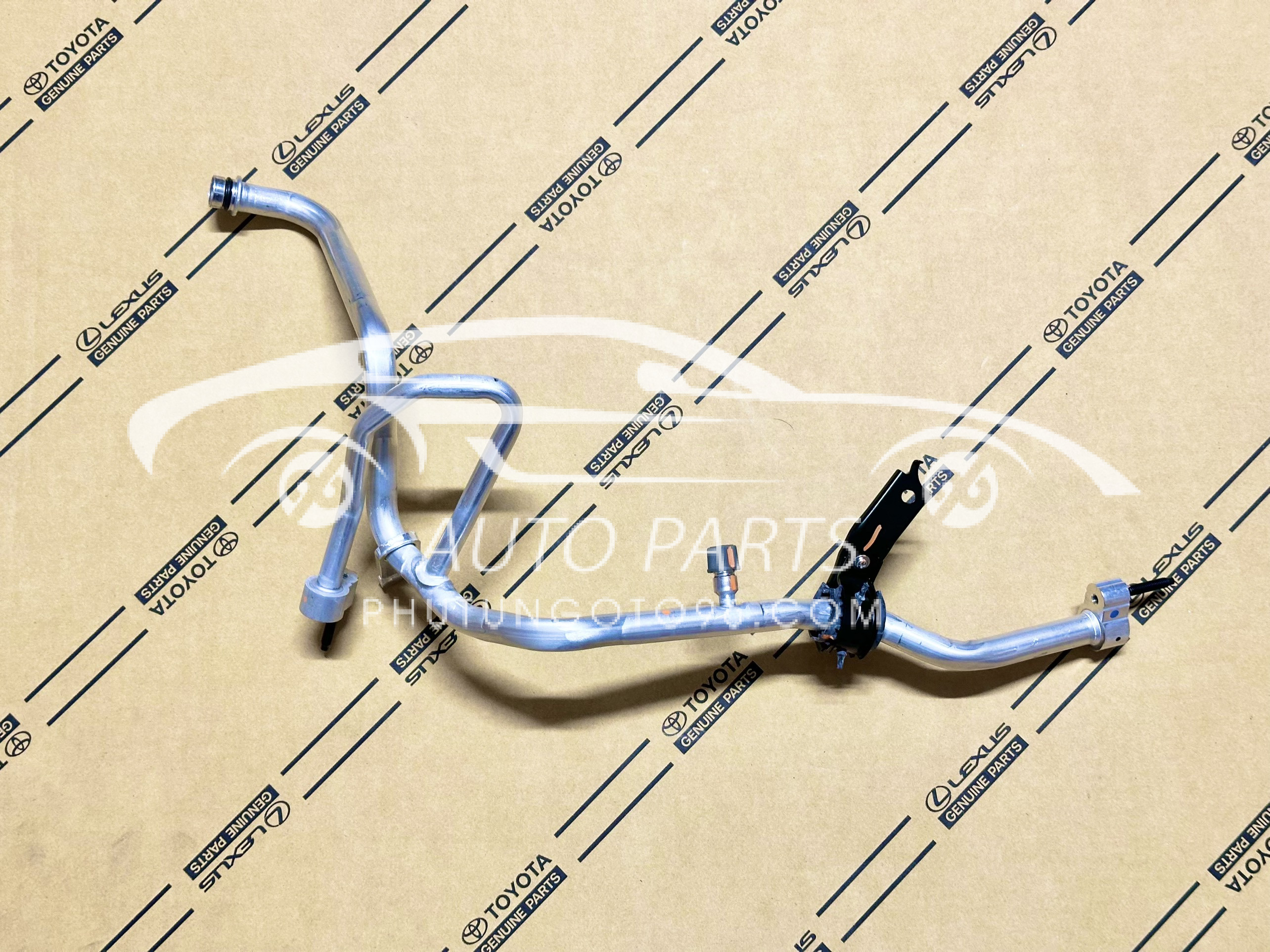 88707-0K690 Tuy ô điều hòa thấp áp Fortuner - Innova 2017