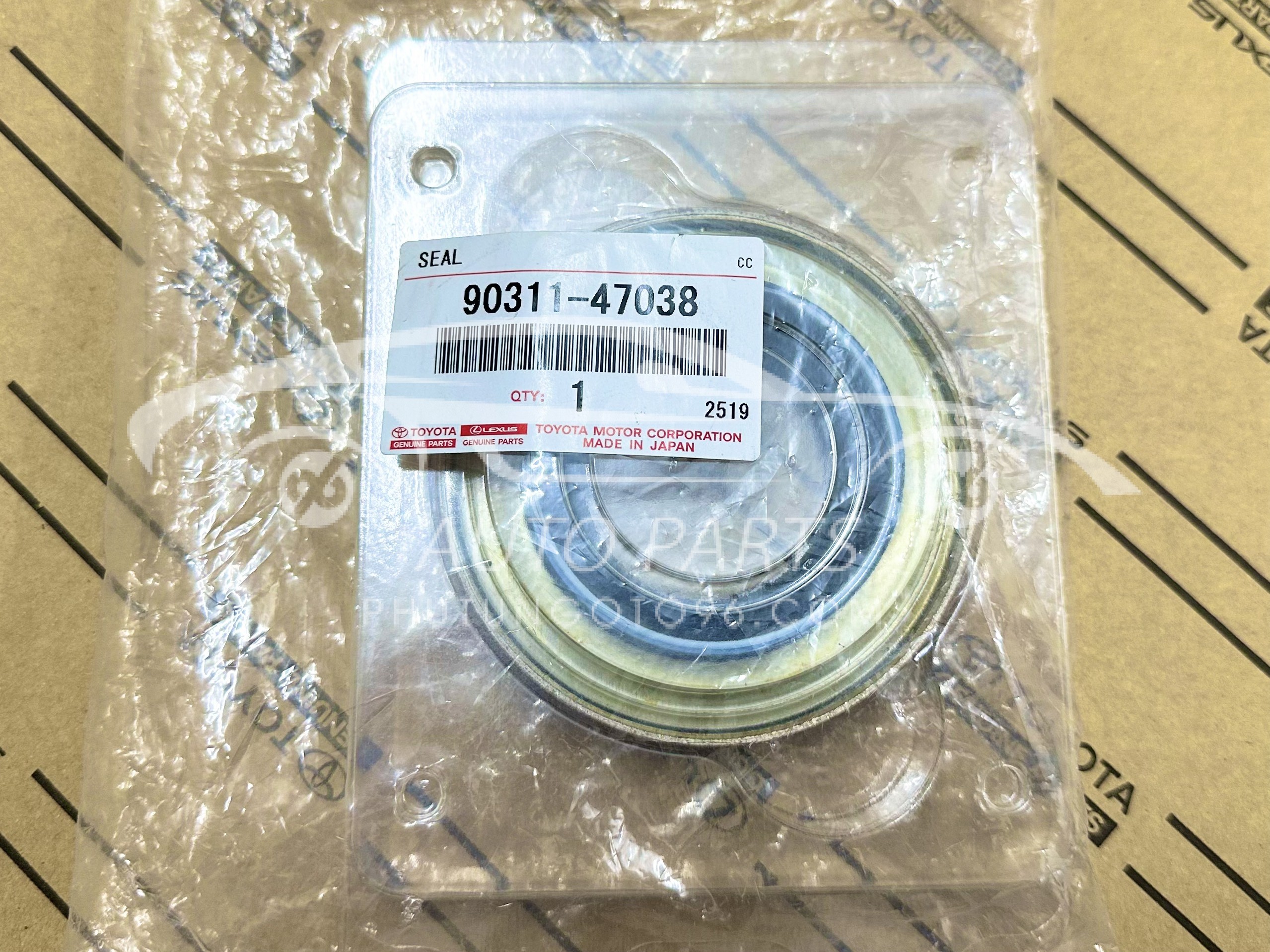 90311-47038 Phớt láp trước Hilux - Fortuner 2017 (40*49)