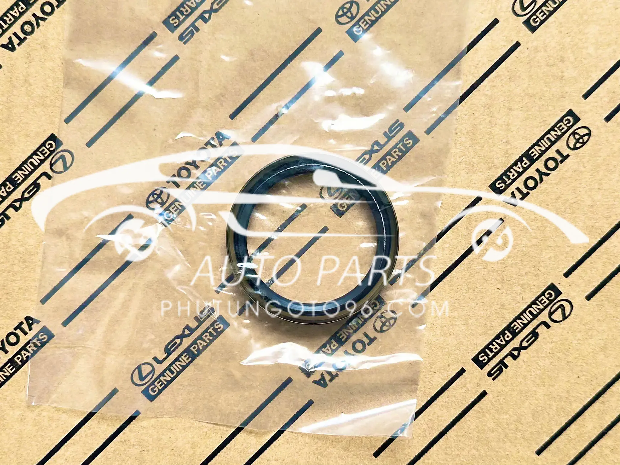 90311-T0011 Phớt láp sau ngoài Innova, Zace