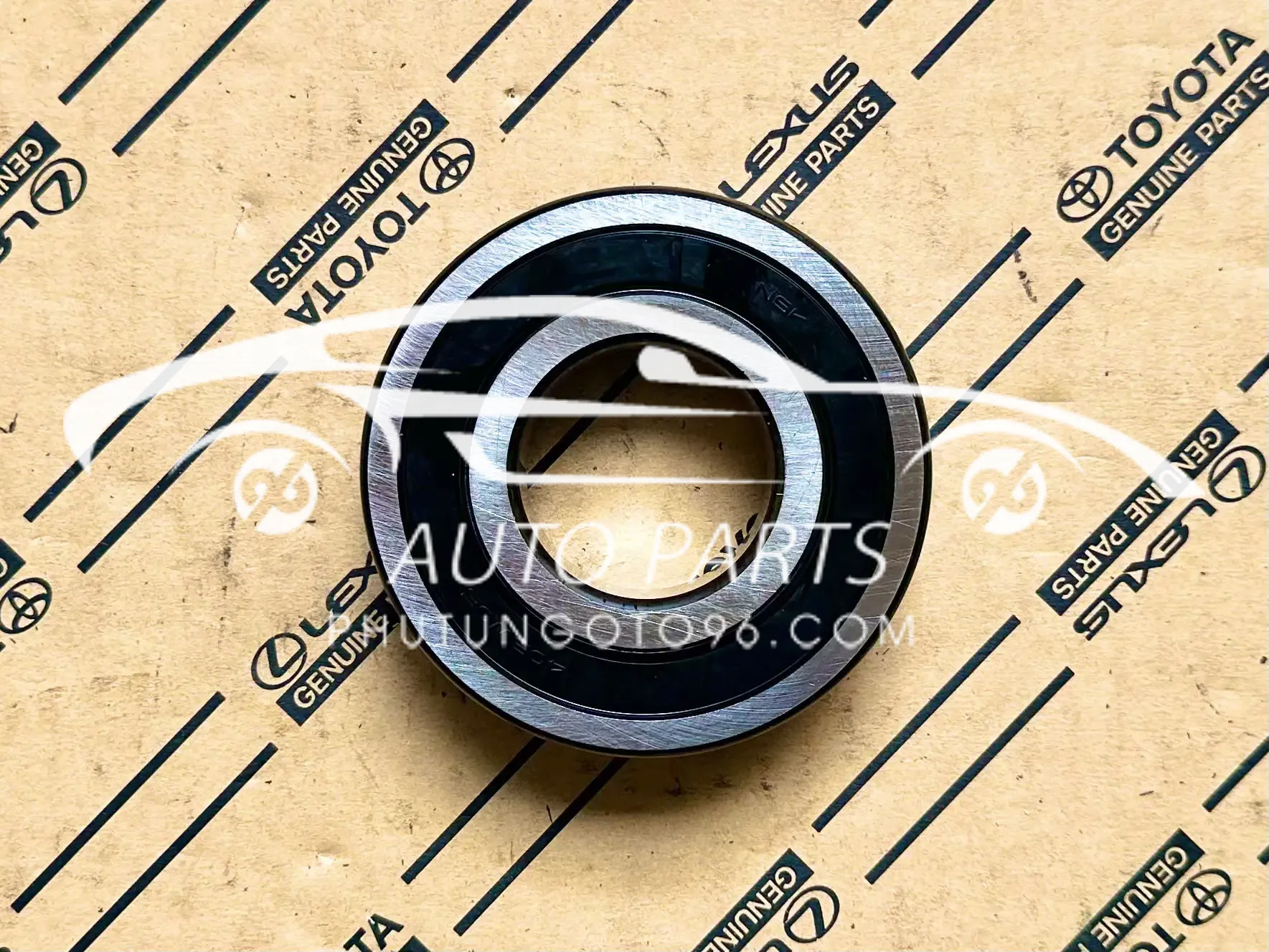 90363-T0009 Bi láp sau Hilux, Fortuner, Innova