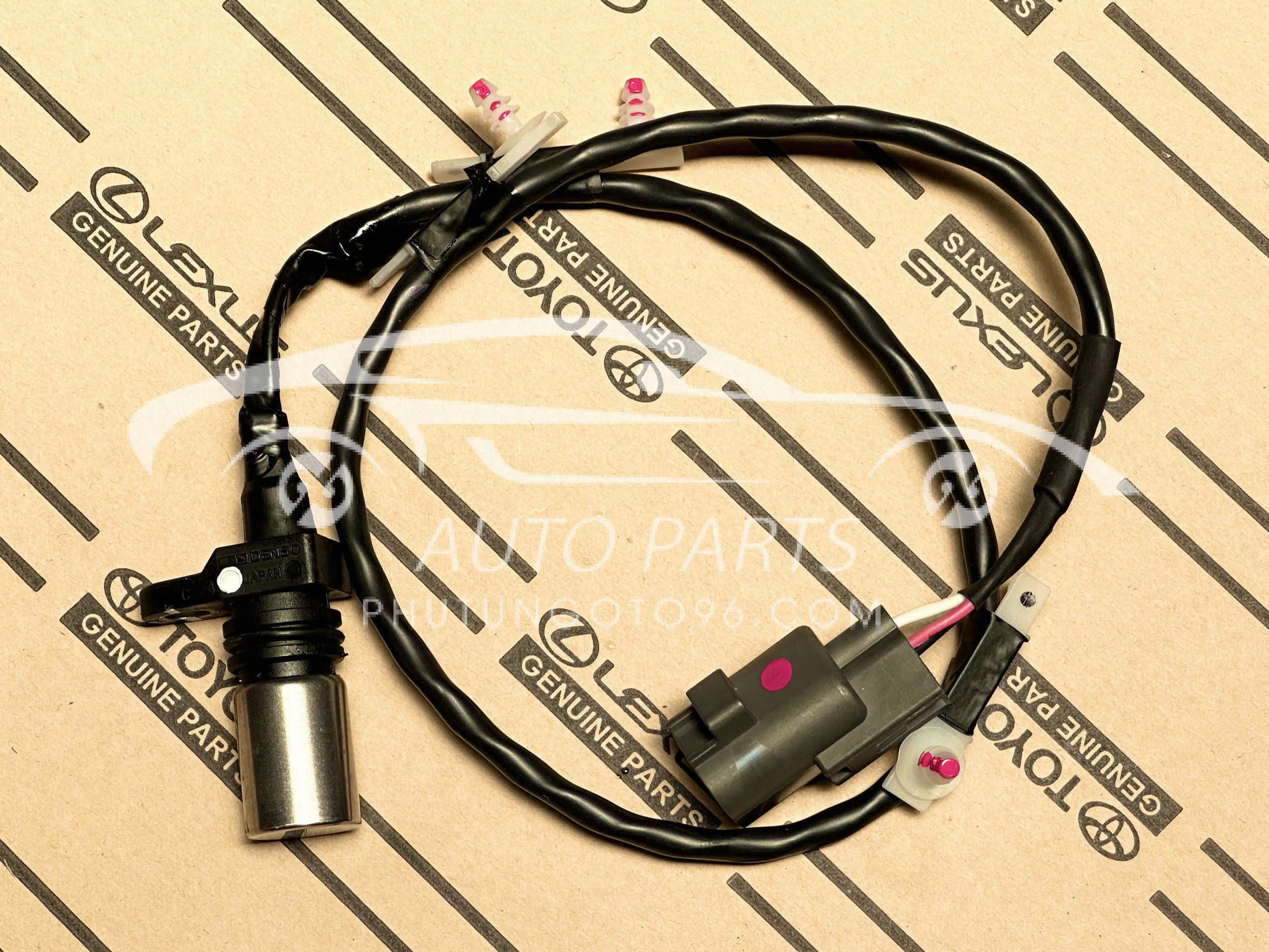 90919-05050 Cảm biến trục cơ Hiace, Hilux, Fortuner